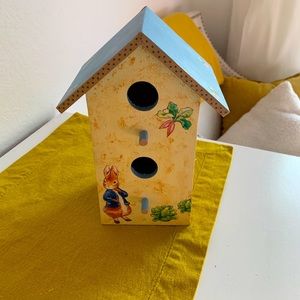 Peter Rabbit Easter decor